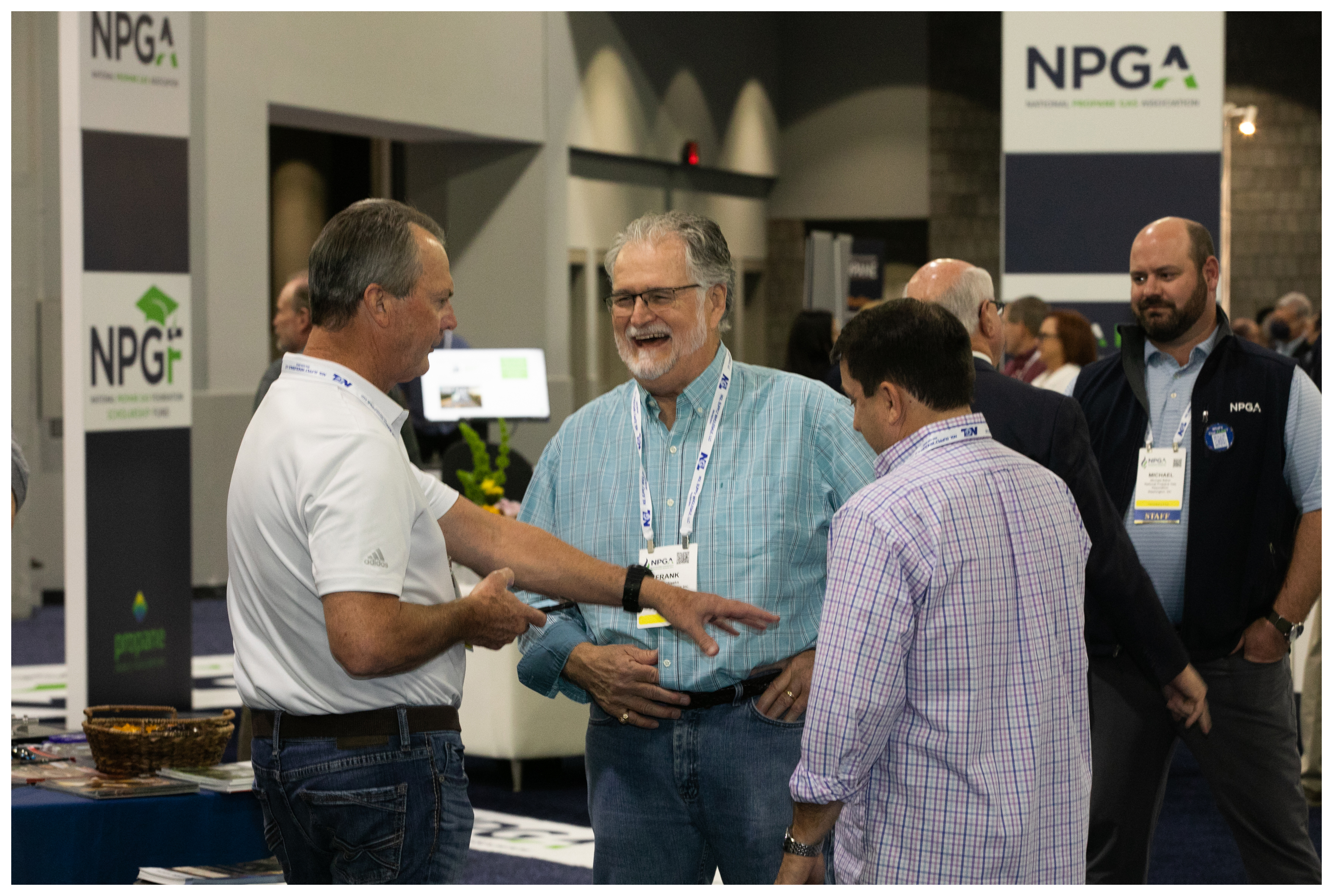 Exhibitors chat at the NPGA 2021 Southeast Expo