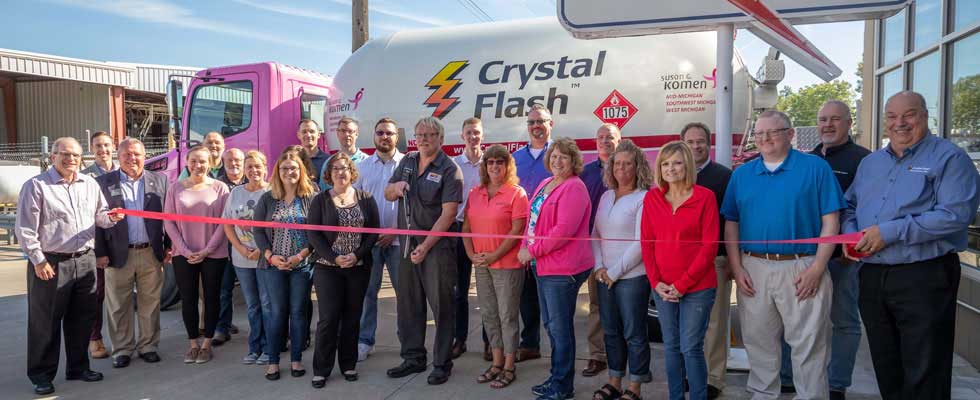 Crystal Flash team ribbon cutting