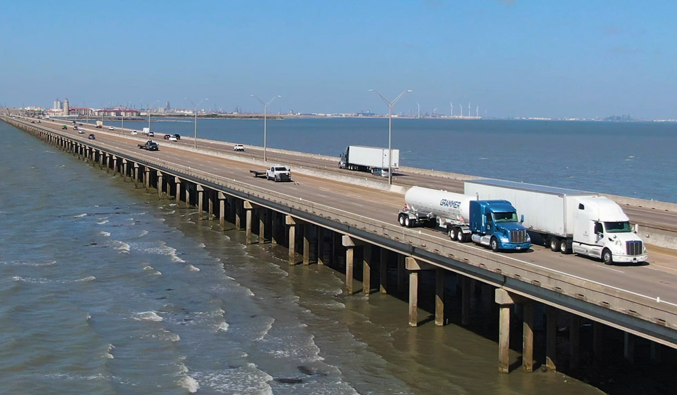 Grammer Logistics transports NGL liquids, showcasing NGL operations compliance.