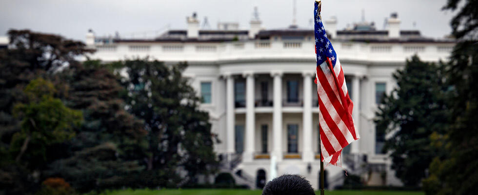 The White House with an American flag outside of it