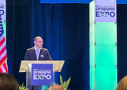 Steve Kaminski delivers a speech at the 2025 NPGa Southeast Expo.